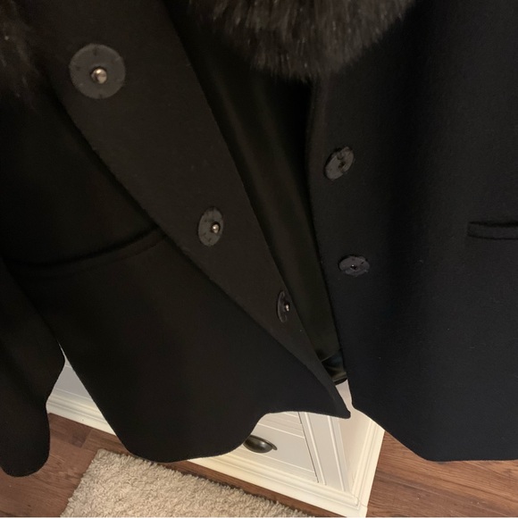 Caruana Wool Coat with Fox Fur Collar, Fabric by Loro Piana Mid Length Size 12 - Picture 7 of 15